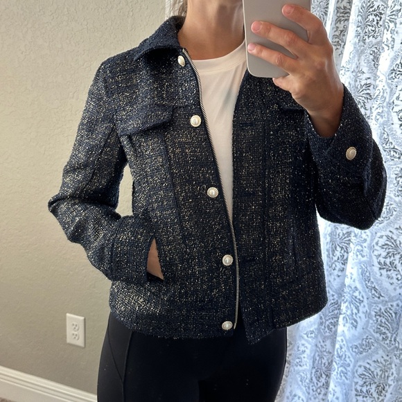 Chico's Jackets & Blazers - NWT Chico’s women’s navy and metallic gold foil tweed classic jacket Size 0